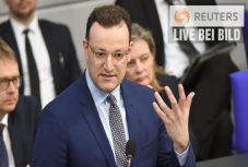 Németországban kiadták a legmagasabb figyelmeztetést, Hollandiában szigorú intézkedéseket vezettek be