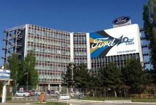A Ford többek között craiovai gyárát is leállítja