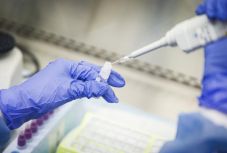 Hatékonynak bizonyult egy japán gyógyszer a koronavírusos betegek kezelésében