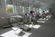 Bűnvádi eljárás indult a koronavírussal fertőzött sepsiszentgyörgyi nőgyógyász ellen