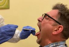 Magánklinikák is végeznek koronavírus-teszteket, de kérdéses a megbízhatóságuk