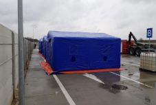 Sátrakban helyezik el Nagyváradon a házi karantént megszegőket