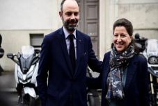 Feljelentették a francia kormány tagjait egészségügyi dolgozók