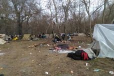 Távoztak a menekültek a görög-török határtól