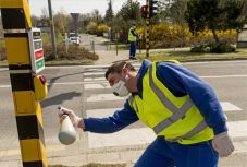 Nőtt az azonosított fertőzöttek száma Magyarországon, meghalt egy újabb beteg
