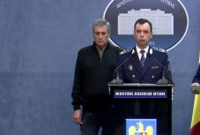 Nem játék: ijesztően magas pénzbírságokat szabnak ki a katonai rendelet be nem tartásáért