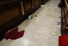 Betörtek a debreceni Református Nagytemplomba