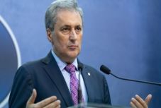 Megjelent a Hivatalos Közlönyben az 5. és a 6. számú katonai rendelet