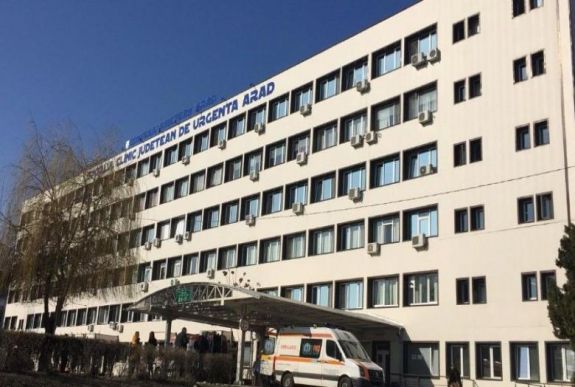 Aradi kórházhelyzet: egyre többen hagyják el a „süllyedő hajót”