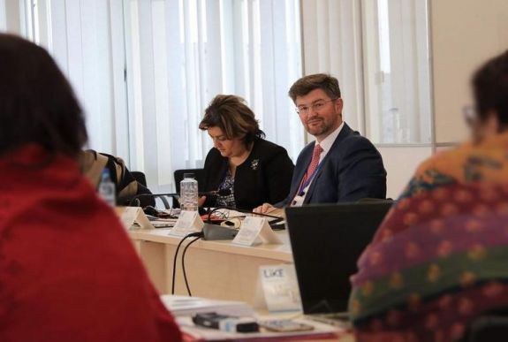 FRISSÍTVE – Arad: koronavírussal fertőződött meg a megyei önkormányzat kommunikációs igazgatója