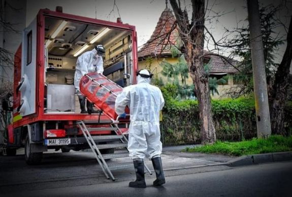 FRISSÍTVE - Túllépte a 200-at a koronavírus romániai halálos áldozatainak a száma