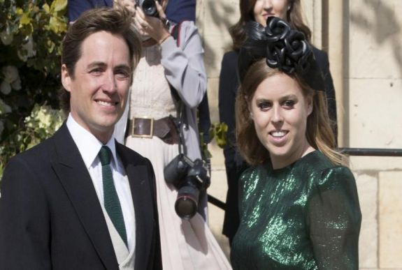 Koronavírus: elmarad a brit uralkodó unokájának esküvője