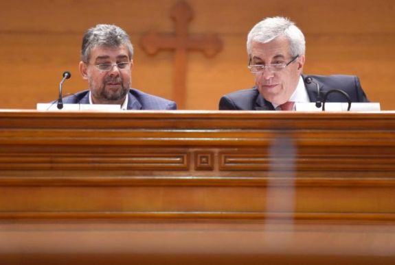 Elítélik a román pártok is Johannis autonómiatervezettel kapcsolatos kirohanását