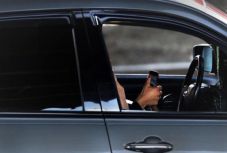 KRESZ-módosítás: így használhatja a mobilt vezetés közben