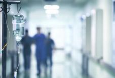 Már több mint 470 egészségügyi alkalmazott koronavírusos