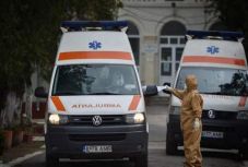 Újabb nyolc koronavírus-fertőzött halt meg Romániában