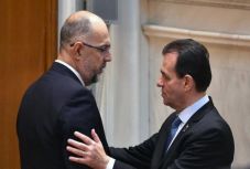 Hiányzott a kormányfő a parlamenti pártok elnökeinek a megbeszélésről