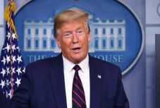 Felfüggesztheti a WHO-nak nyújtott hozzájárulását az Egyesült Államok