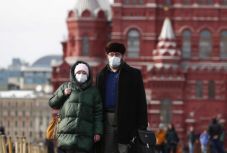 Oroszországban meghaladta a tízezret a fertőzöttek száma