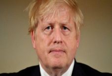 Koronavírus: tovább javult Boris Johnson állapota