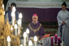 „Imádkozzunk és reméljünk” – Húsvéti beszélgetés Ft. Pál József Csaba temesvári megyés püspökkel