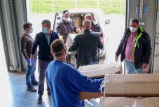 Háromszéken kiosztották a Budapestről kapott életmentő felszereléseket