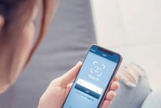 Megrohamozták a hívásokkal az ügyfelek a második legnagyobb helyi bankot