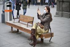 Ausztriában folytatódik az üzletek és az iskolák újranyitása