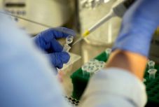 Hetente több millió ember tesztelését tervezi a német kormány