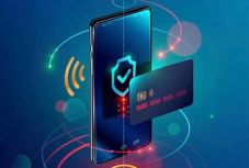 Ellopja a banki adatokat egy SMS-ben terjesztett vírus – figyelmeztet a SRI