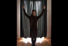 Legényes zokniban - így ünneplik járvány idején a tánc világnapját