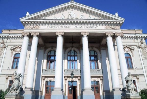 Otthon-páholy a Szigligeti Színházban: online előadásokra válthatunk jegyet