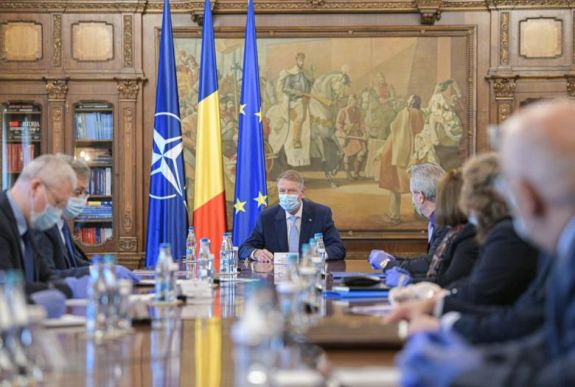 Mi történik május 15-től? Klaus Iohannis részletezte az új előírásokat