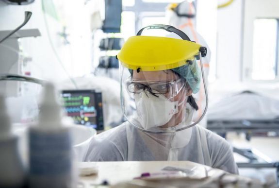 Két tucat kórházi alkalmazott lett koronavírusos Radócon