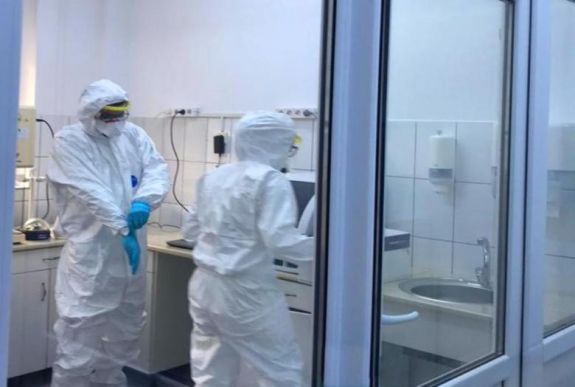 Kettővel emelkedett a koronavírusos esetek száma Hargita megyében