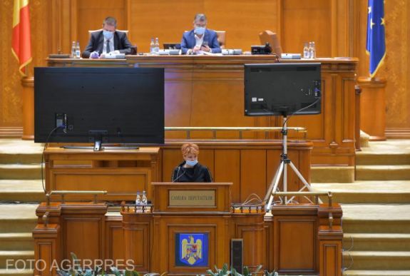 Módosításokat készül benyújtani a PSD a költségvetés-kiigazítás tervezetéhez