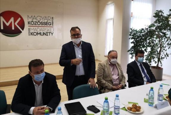 Széles körű felvidéki magyar egyeztetést hozott tető alá az MKP a jövő évi népszámlálásra készülve