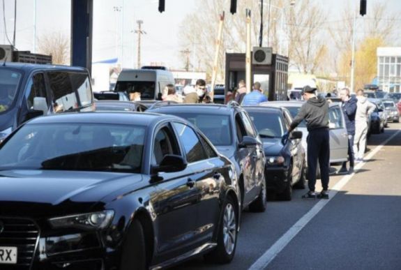 Ismét torlódás alakult ki a nagylaki határátkelőnél