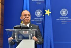 Külügyminiszter: a budapesti román nagykövet saját kezdeményezésből vállalt szolidaritást Szabó Tímeával