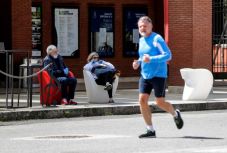 Koronavírus: kétszáz alá csökkent a napi halálozások száma Olaszországban