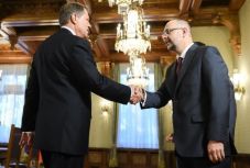 RMDSZ: Iohannis ismét előhúzta a magyar kártyát