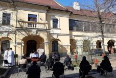 Orban: valószínűleg csak szabadtéri istentiszteletek tarthatók egy darabig