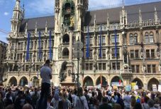 Tovább lazítják a korlátozásokat Németországban