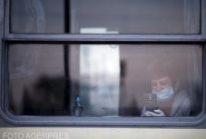 Befutott Bécsbe az első romániai vendégmunkásokat szállító vonat