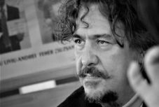 Elhunyt Enyedi Zsolt nagykárolyi zenész, fotós, gyűjtő, a Maturus-díj alapítója