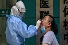 Koronavírus: Vuhan teljes lakosságát tesztelnék a kínai hatóságok