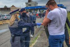 A gyulavarsándi és a petei határátkelő is használható a Romániába tartó személyforgalomban