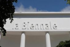 2021-re halasztották az idei Velencei Építészeti Biennálét