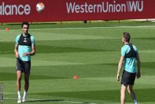 Elkezdte az edzéseket az FC Liverpool és a Manchester United