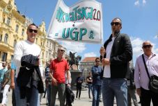 Horvátország még nem hirdeti ki a járvány végét